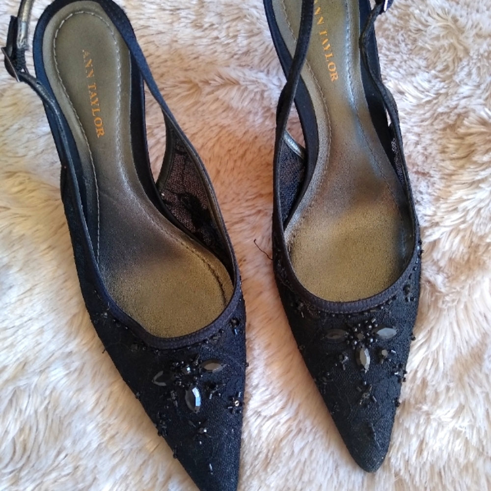 Black Sling Back Dress Pumps